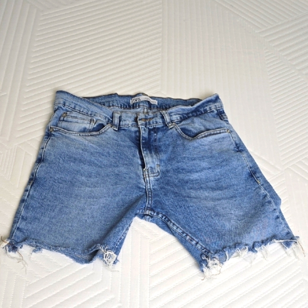 Women's Zara Distressed Denim Shorts